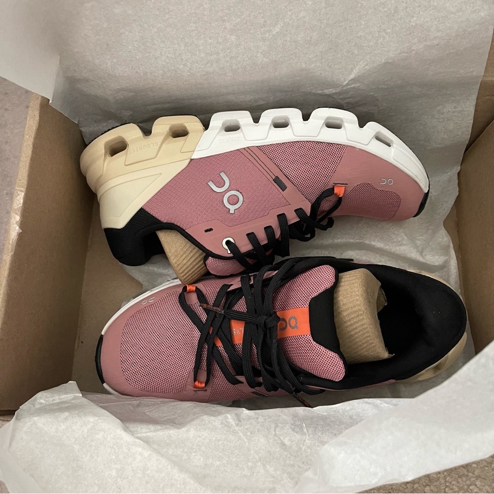 On Running Mauve with Black/ Beige trim Sneakers.